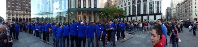 apple-store-5th-avenue-iphone-5s- (2)