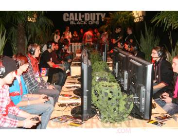 PGW_2010_call_of_duty_salle_presentation