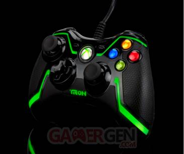 Tron-reconfigured-manette