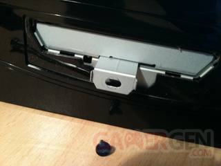 TUTO-Remplacement-du-disque-dur-de-votre-PS3 (10)