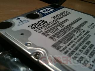 TUTO-Remplacement-du-disque-dur-de-votre-PS3 (14)