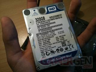 TUTO-Remplacement-du-disque-dur-de-votre-PS3 (15)
