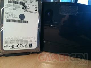 TUTO-Remplacement-du-disque-dur-de-votre-PS3 (20)