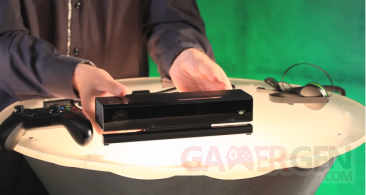 Xbox One - d&eacute;ballage manette Kinect