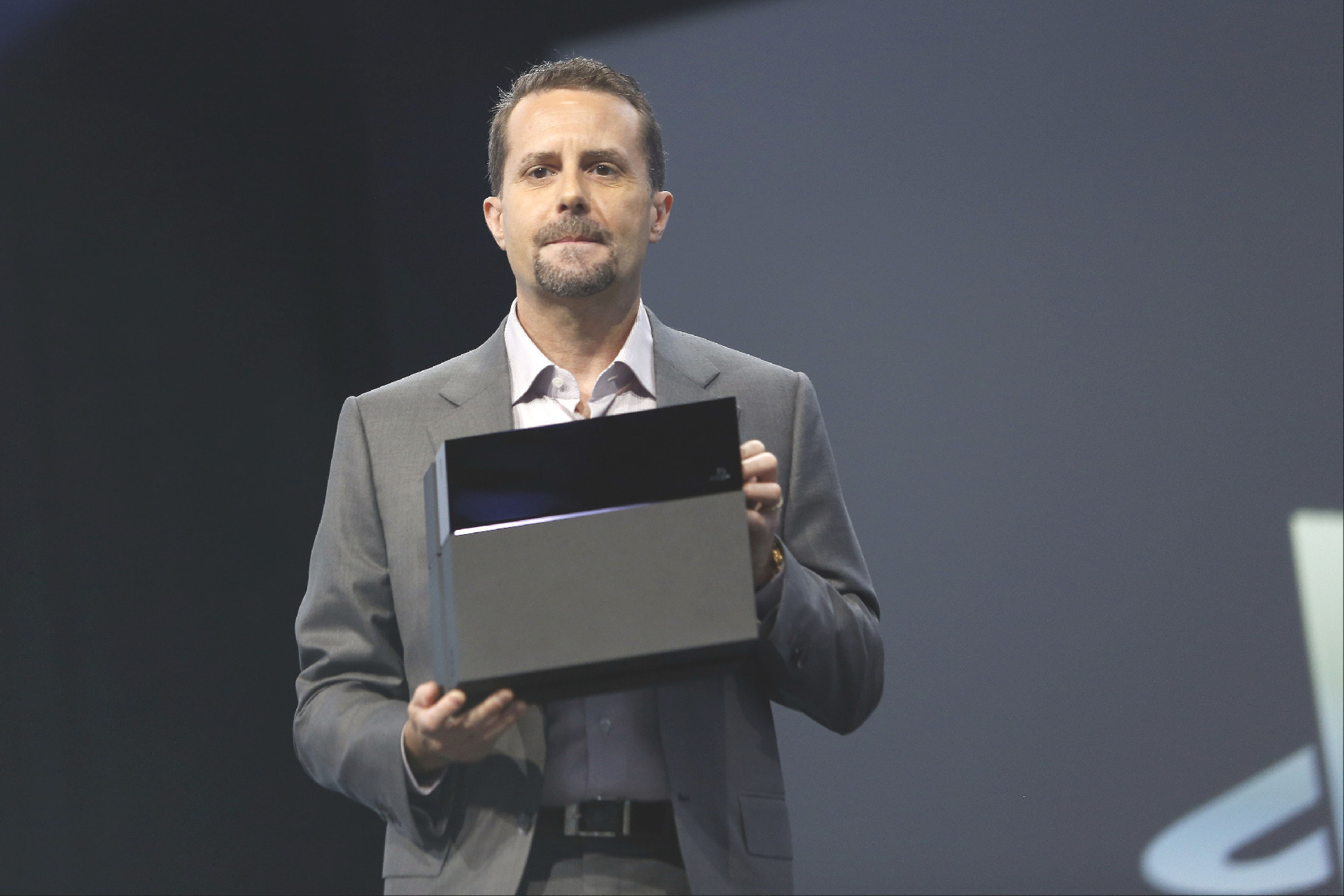 andrew house ps4 002