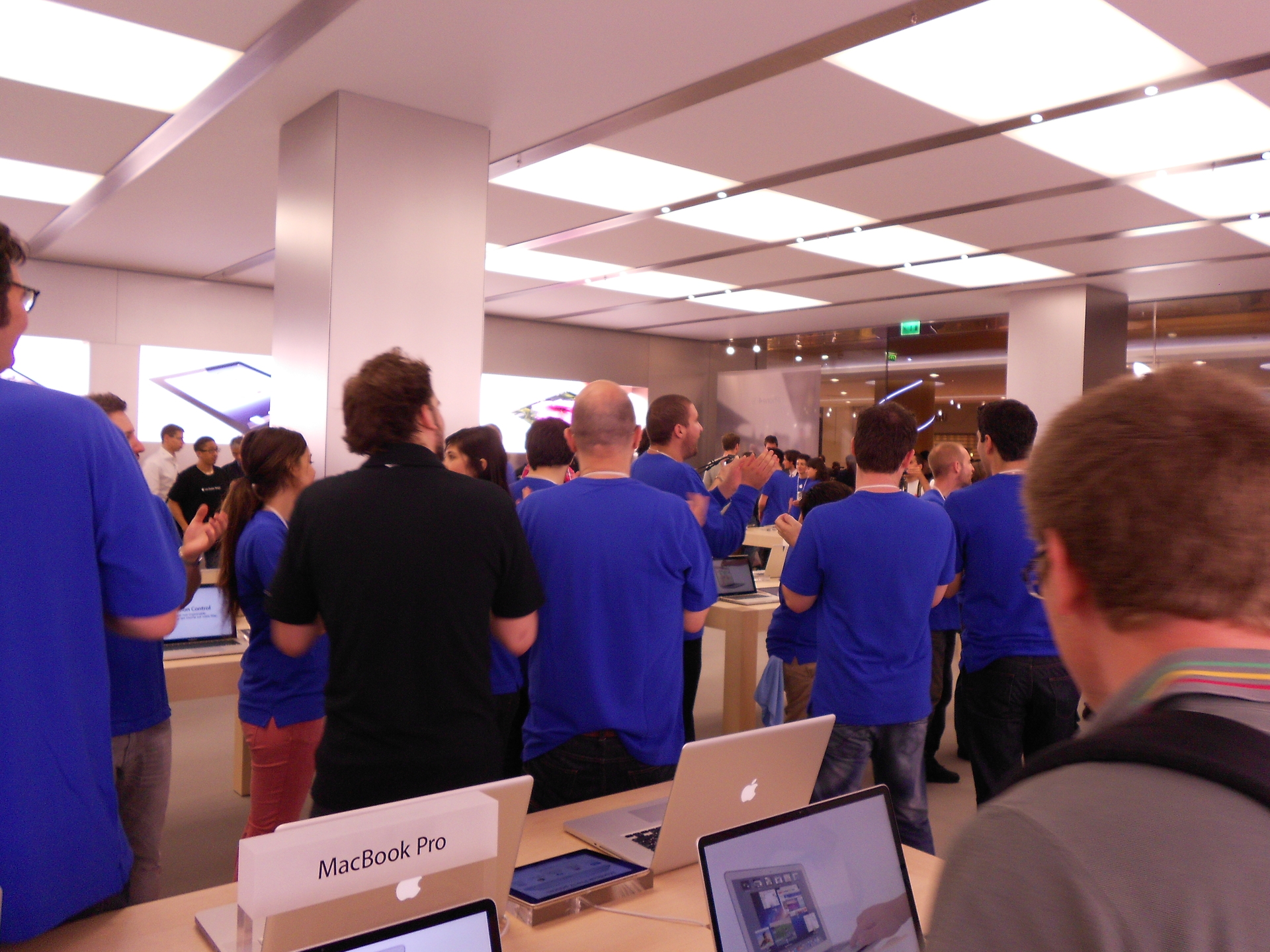 Apple Store La defense 028