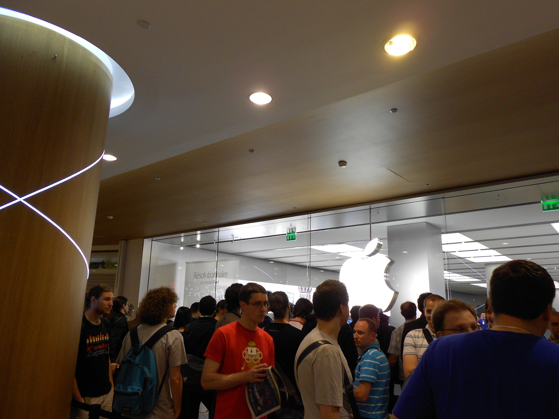 Apple Store La defense 1