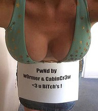 boobs-w0rmer-pwnd