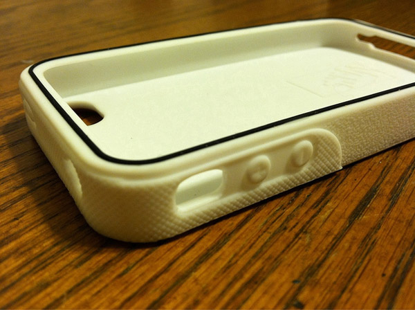 coque-de-protection-pour-iphone-marque-vans-2