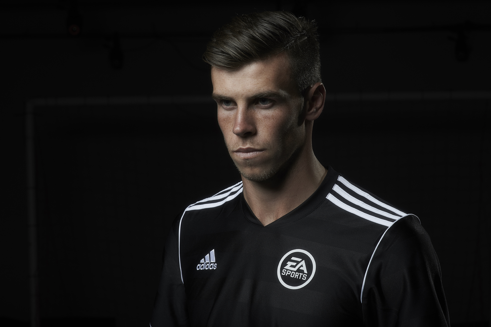 FIFA-14_15-07-2013_Gareth-Bale (7)
