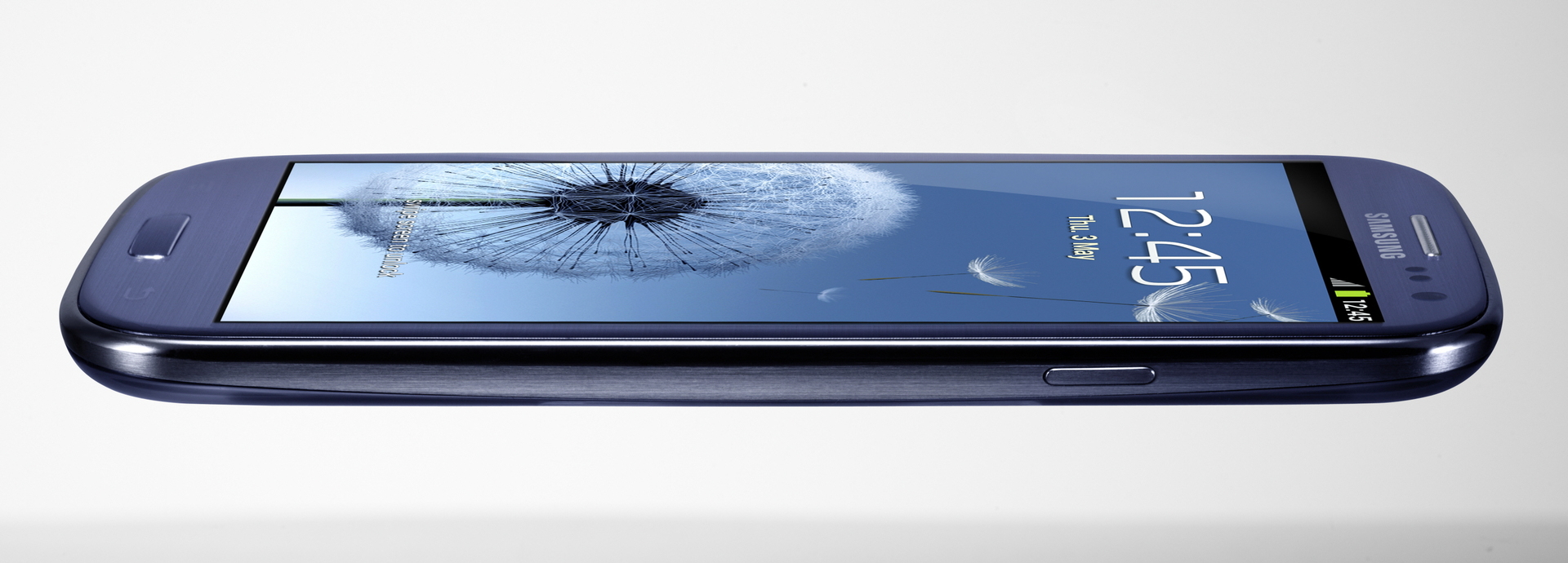GALAXY S III Product Image (1)_B