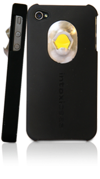 intoxicase-coque-iphone-decapsuleur