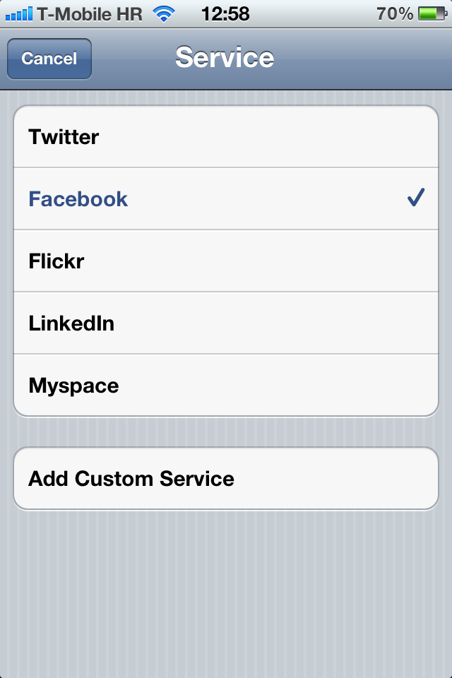 iOS-5-Contacts-add-profile