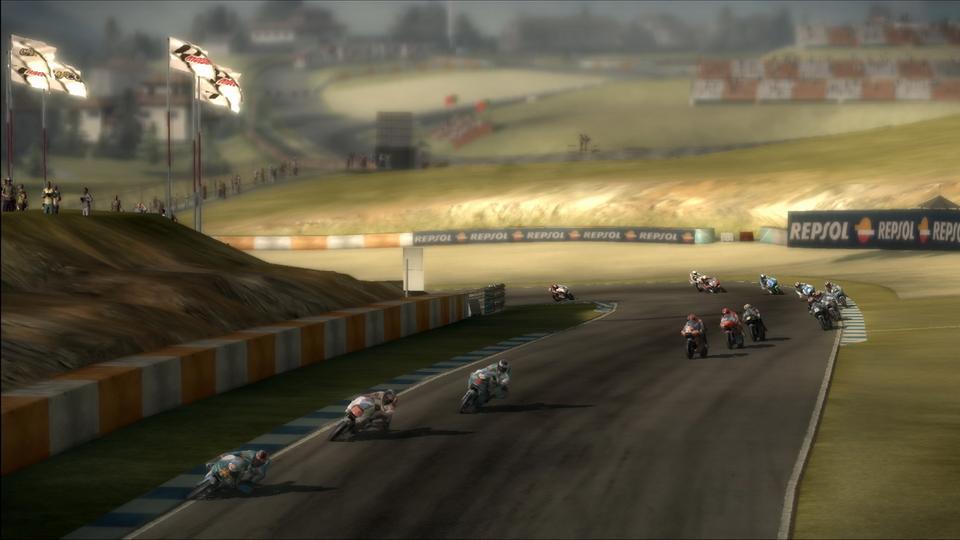 motogp_10-11_101110_03