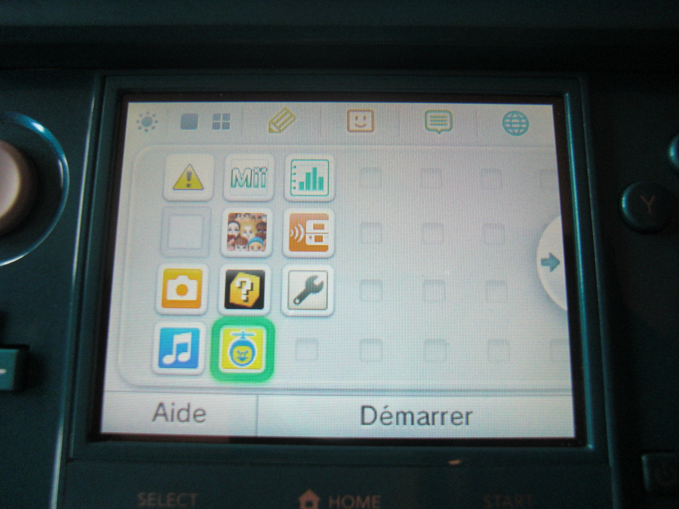 nintendo-3ds-console-bleue-lagon-hardware-screenshot_2011-03-17-15