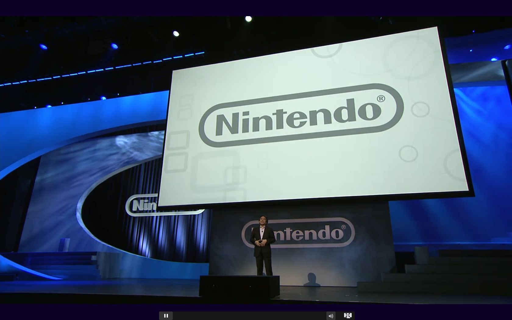 NintendoE3 2010 64
