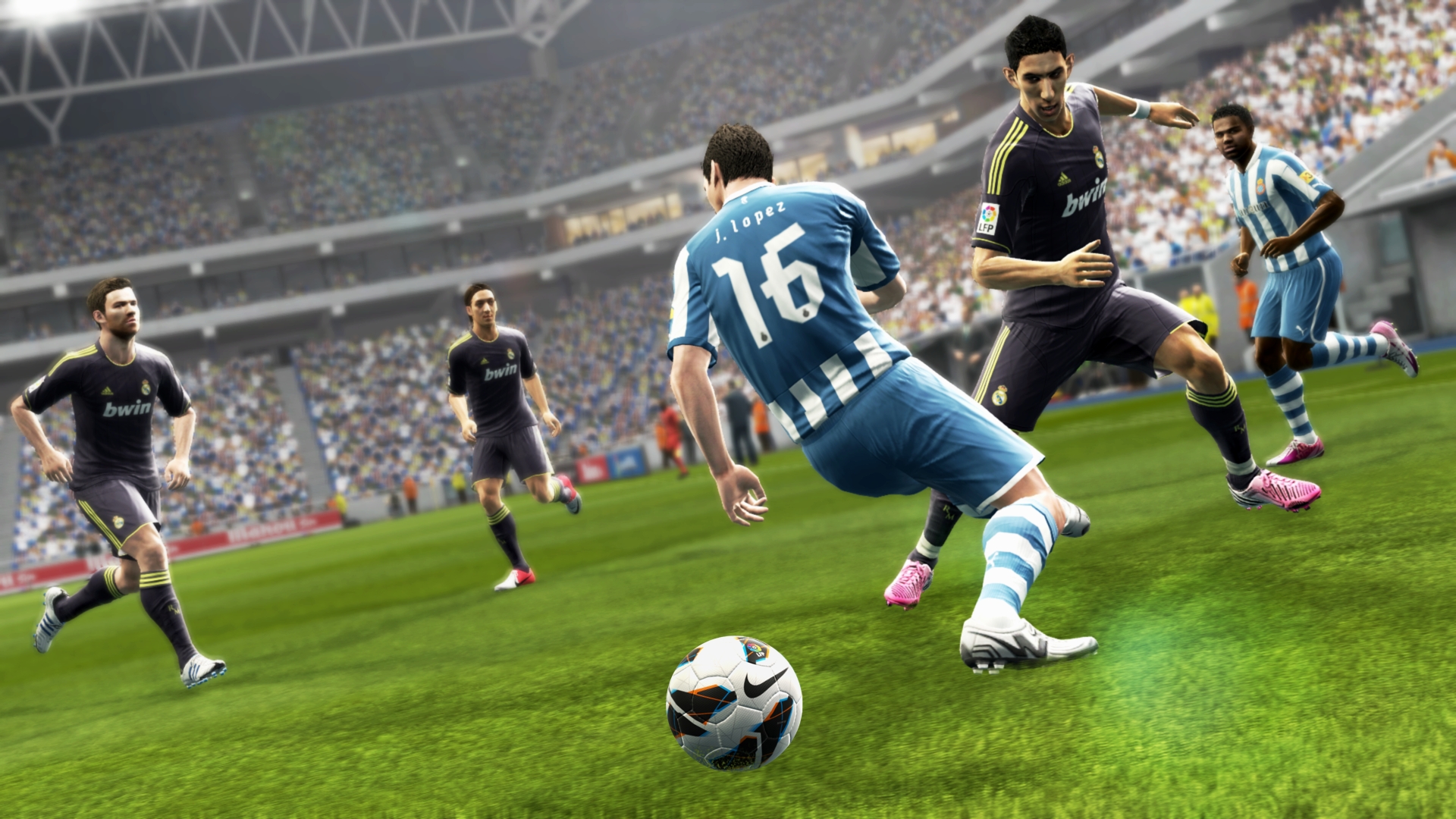 PES-2013_15-08-2013_screenshot (6)