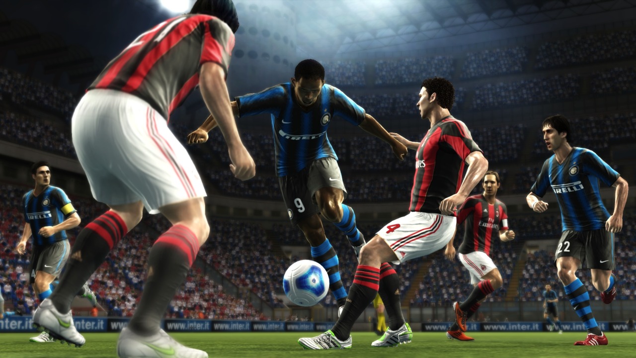 pro-evolution-soccer-2012-001