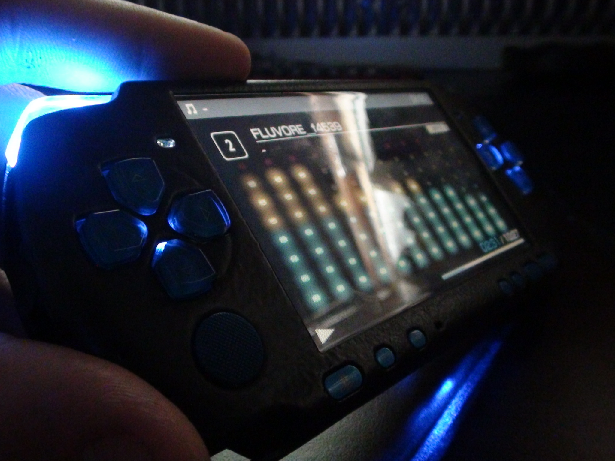 PSP-black-flasheur-mod-juin-2010_09