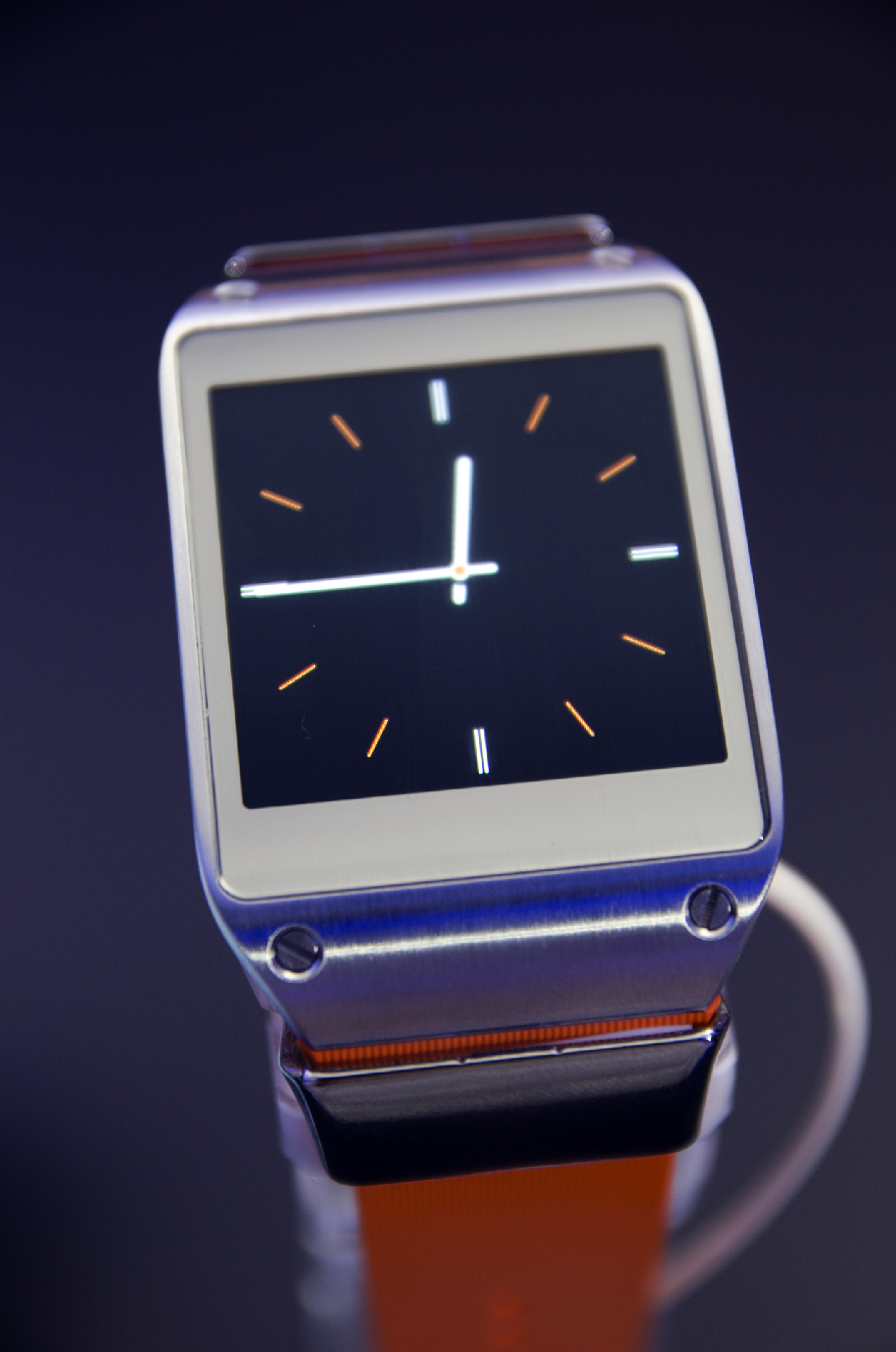 samsung-galaxy-gear-01