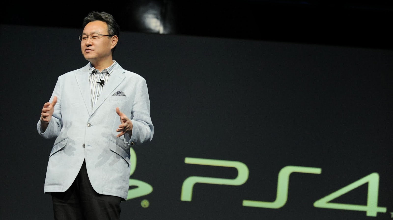 Shuhei Yoshida 003