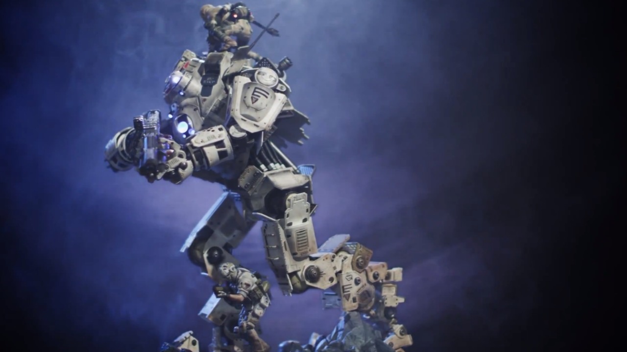 Titanfall-statue