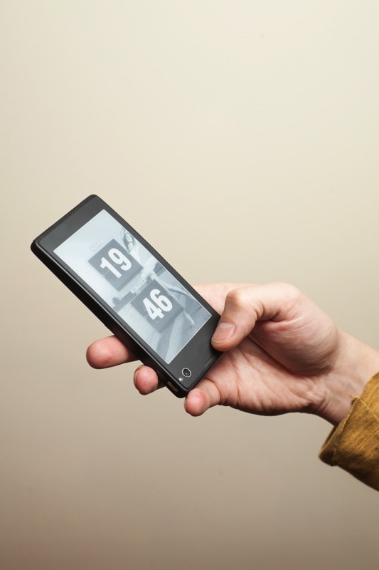 yotaphone- (1)